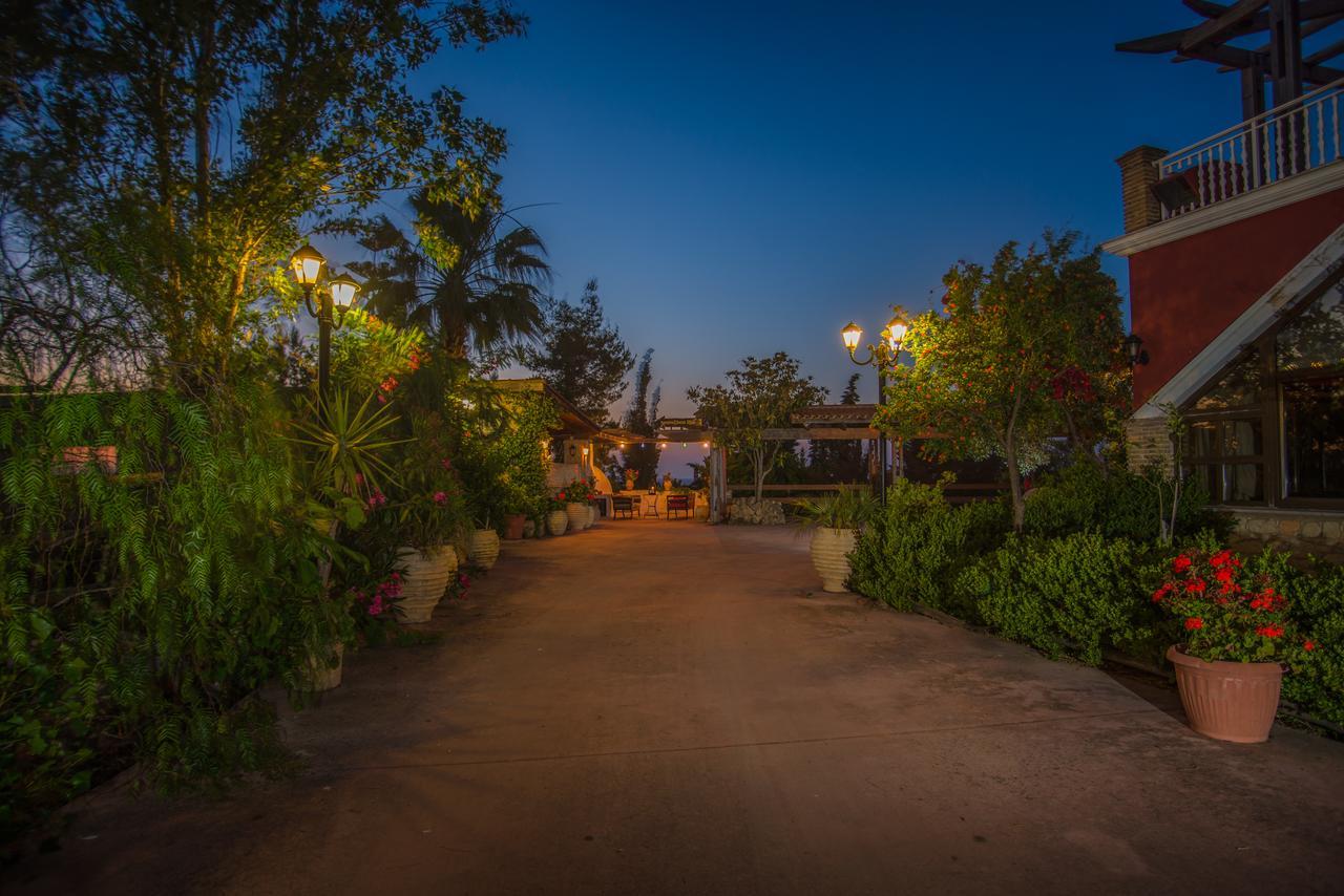 Ananta Blue Residence Argászi Kültér fotó